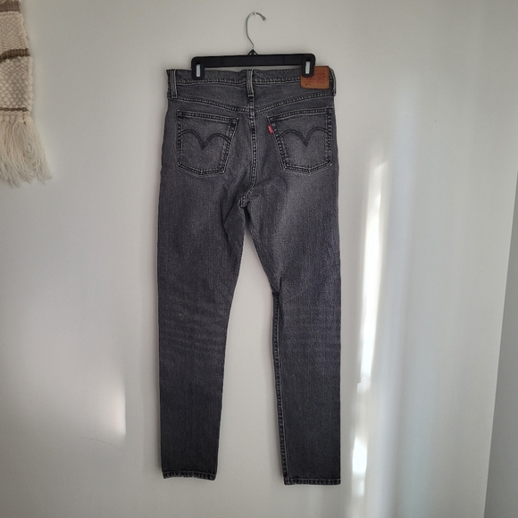 Levi’s 501 high-waisted washed black jeans. 🖤 - Picture 3 of 7